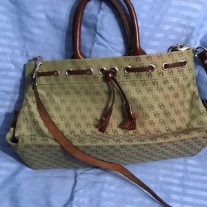 Dooney and bourke bag and wallet